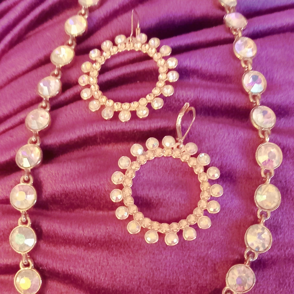 Crystal Neckkace Set